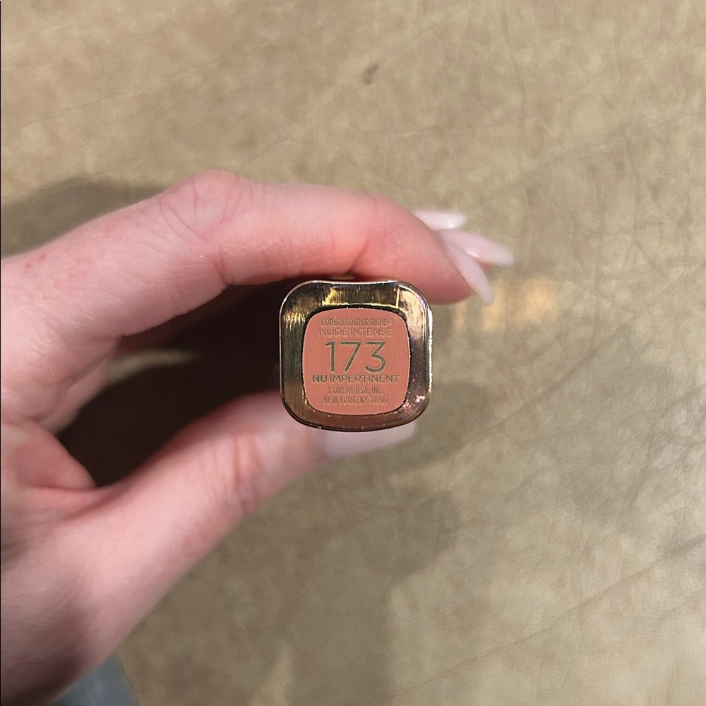 Makeup Bundle - Picture 7 of 10